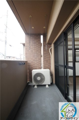 プラザハイツ二ツ屋F棟のバルコニー|※類似部屋