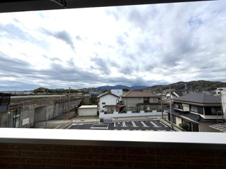 【展望】 | エムフルージュ
