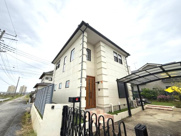大網白里市池田　フルリフォーム　お庭と広々ウッドデッキ付き中古戸建の画像