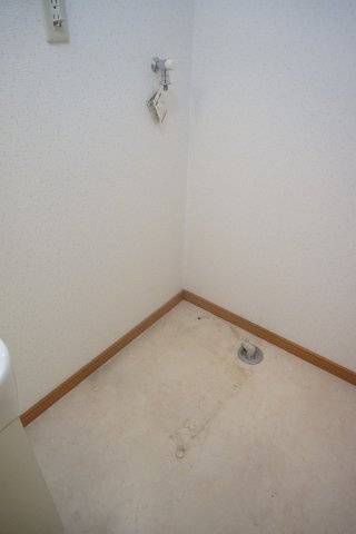 熊本市南区近見４丁目の賃貸マンションの洗面所