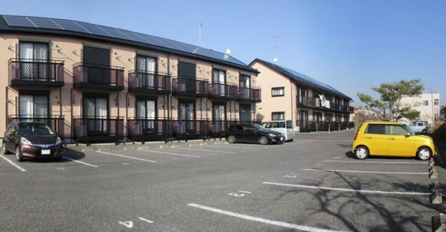 サンハイツ長者ヶ台Ｂ棟の駐車場