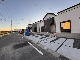 【前面道路含む現地写真】 | Terrechez海部郡蟹江町桜2期全5棟 | 選べるオプションご成約プレゼント実施中！