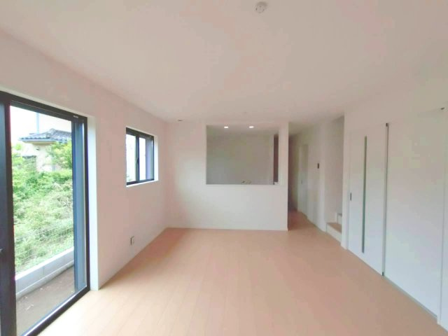 中央線 武蔵小金井駅 徒歩19分 新築戸建 小金井市前原町４丁目の居間・リビング