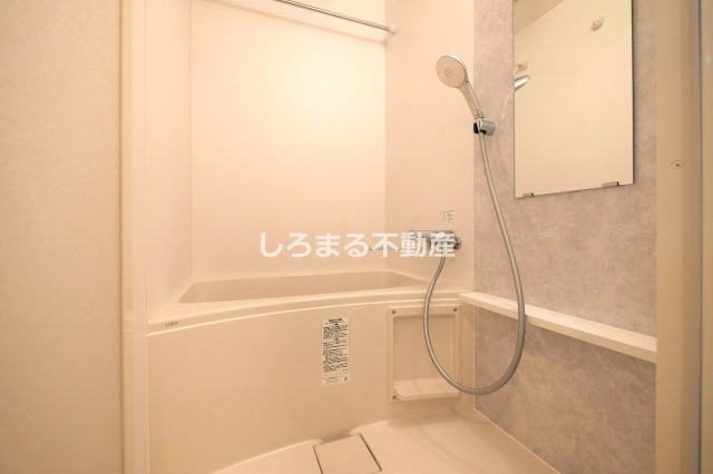 エスリード弁天町桜通レジデンスの浴室