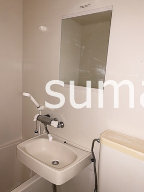 レジデンスカープ大宮のその他共用部分|敷地内ゴミ置き場。