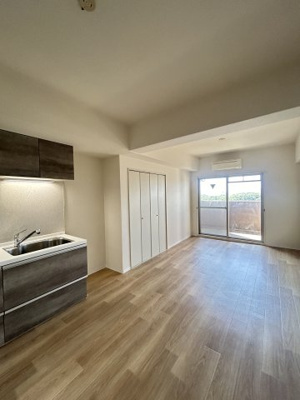 【洋室】 | ワイズアーク三国ヶ丘