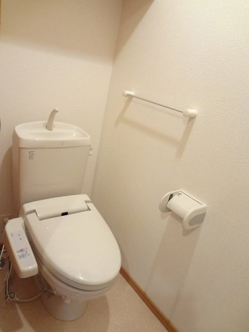 グランドゥール　Ａのトイレ|ゆったりとした空間のトイレです