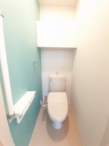 メゾン・ド・ＡＴＵ　Ｂのトイレ|シンプルで使いやすいトイレです