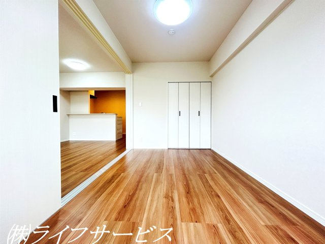 【洋室】 | 新北野第2コーポ | 洋室5.5帖/クローゼット有