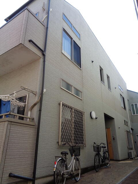 荒川区荒川3丁目のアパートの画像