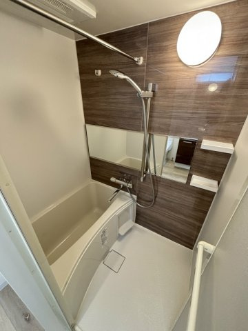 アーバンフロント日暮里の浴室