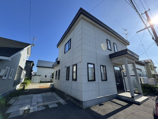 帯広市西16条北3丁目　中古戸建