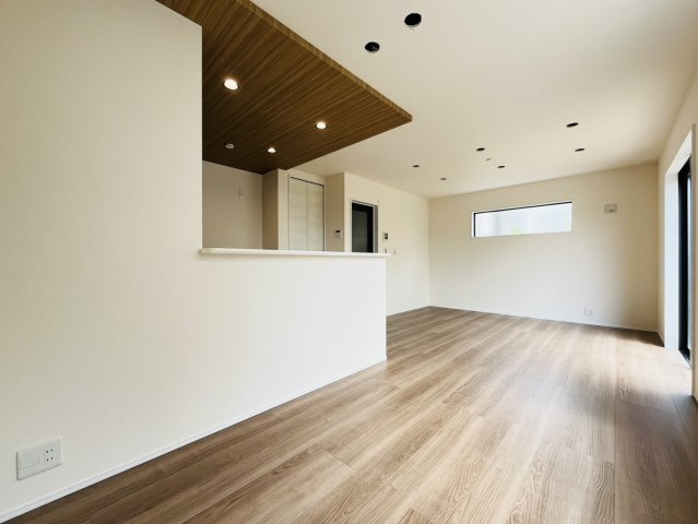 大府市柊山町8-70『仲介手数料無料』新築戸建ての居間・リビング