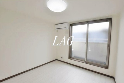 【居間・リビング】 | チェスナッツ蒲田 | 洋室のお部屋です。