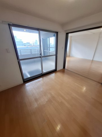 デセンテ甲子園口の洋室|反転タイプ　他部屋イメージ