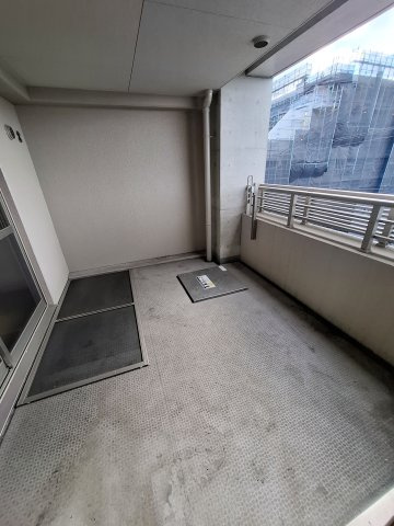 デセンテ甲子園口のバルコニー