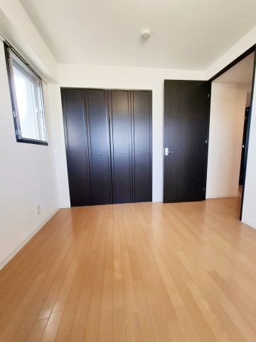 デセンテ甲子園口の子供部屋|反転タイプ　他部屋イメージ