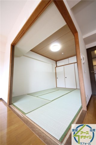 プラザハイツ二ツ屋B棟の洋室|※類似部屋