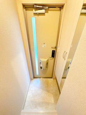【玄関】 | CRESCENT | ※同物件、同タイプ、間取り反転のお部屋です