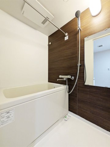 ＳＵＮ　ＢＲＩＧＨＴの浴室