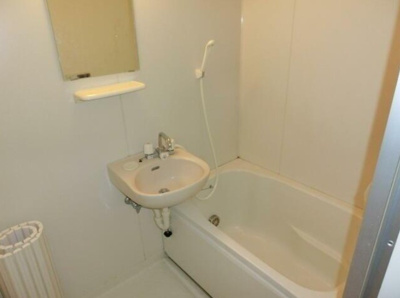 【浴室】 | メゾンロリエ