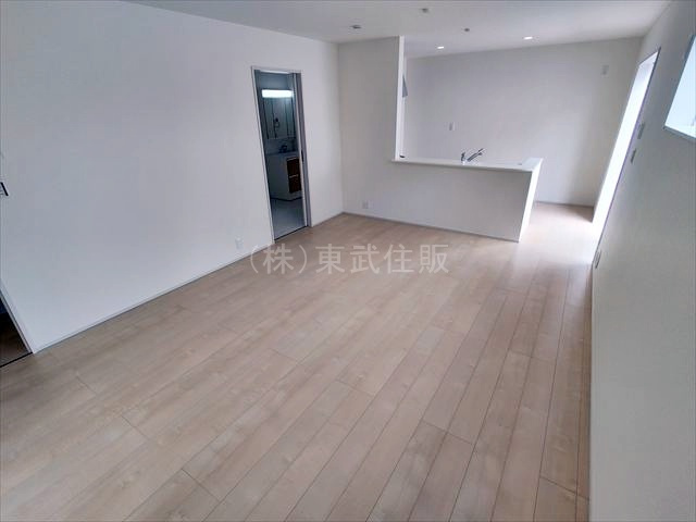 【居間・リビング】の画像