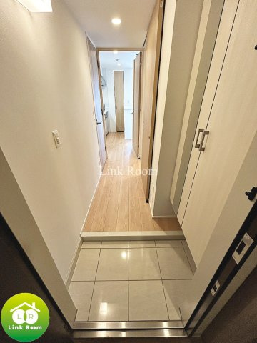 フレンシア菊川の玄関