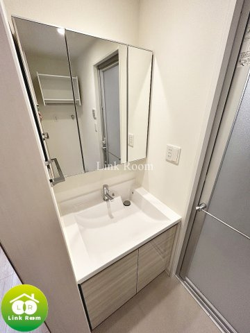 フレンシア菊川の洗面所