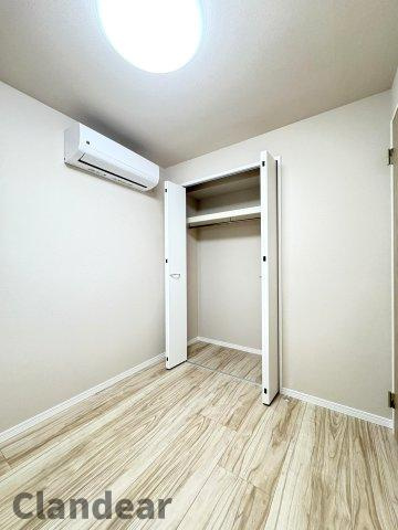 エンゼルハイム立石の洋室|ドキドキの新生活も、安心してスタート。ぴったりの住まいを見つけませんか？クランディアが一緒に住まい選びをサポートします‼　まずは、お気軽にお問合せください　＃クランディア