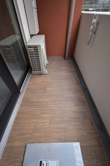 【バルコニー】Uresidence Temmabashi（旧：T’s SQUARE Kitahama）