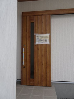 【玄関】 | 川西市東畦野6丁目2の3の17　新築一戸建て