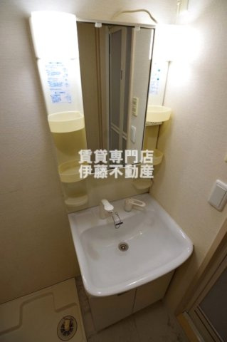 セジュール上飯田の洗面所
