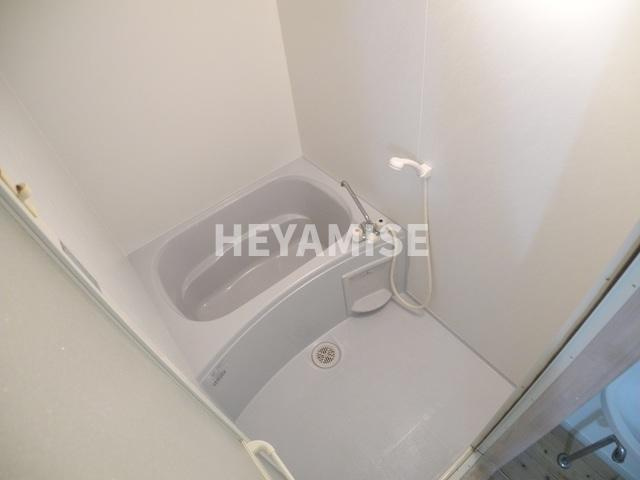 シャインＳの浴室