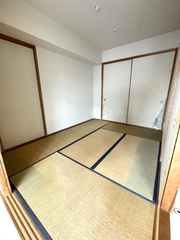 アルファスマート太田駅西の和室