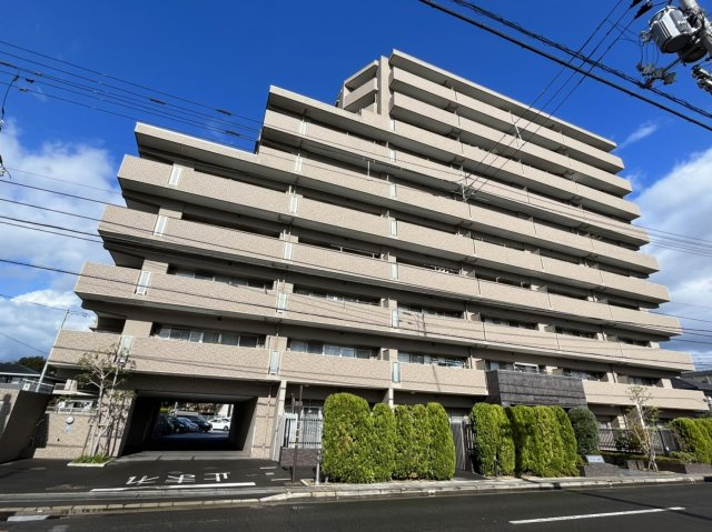 アルファスマート太田駅西の外観