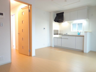 【居間・リビング】 | メープルコート上野Ⅰ