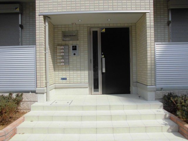 Twin Reve Higashisuna　Ⅰのエントランス