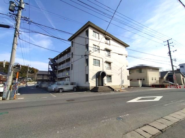 イーストサイドの外観