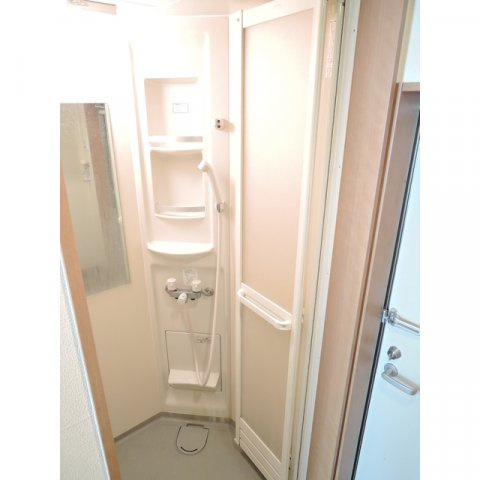 フェリスクラウンの浴室|シャワー