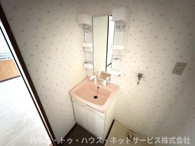 デージーコート相模台の洗面所