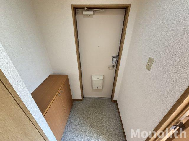 メゾン・モンターニュの玄関