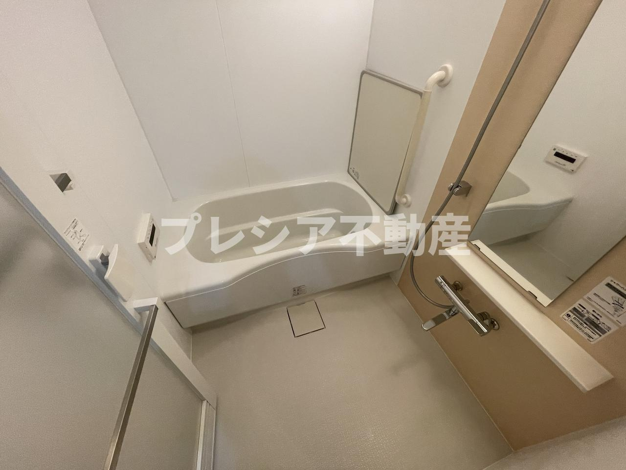 甲子園三番町ハイツの浴室
