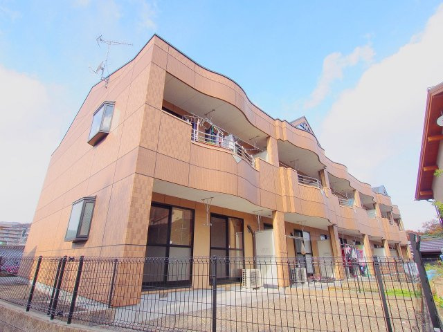 プロニティ東建の外観