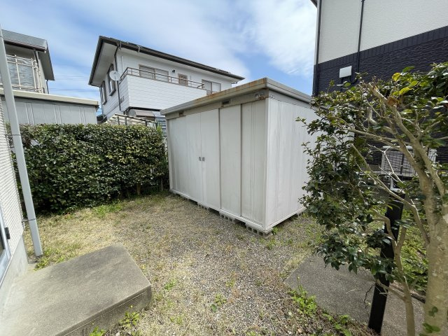 岡垣町公園通り2丁目戸建の庭