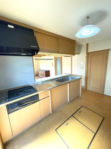 岡垣町公園通り2丁目戸建のキッチン