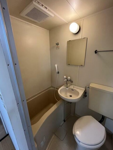 クレール国分寺の浴室