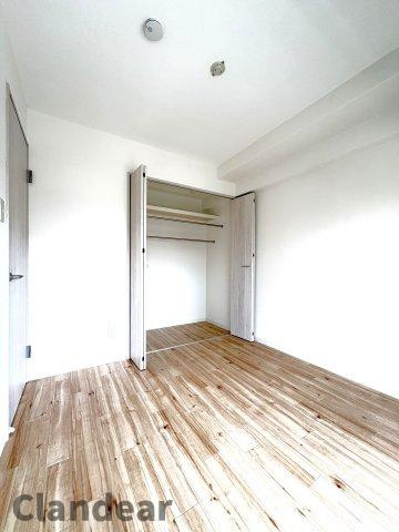 お花茶屋ダイヤモンドマンションの洋室|ドキドキの新生活も、安心してスタート。ぴったりの住まいを見つけませんか？クランディアが一緒に住まい選びをサポートします‼　まずは、お気軽にお問合せください　＃クランディア