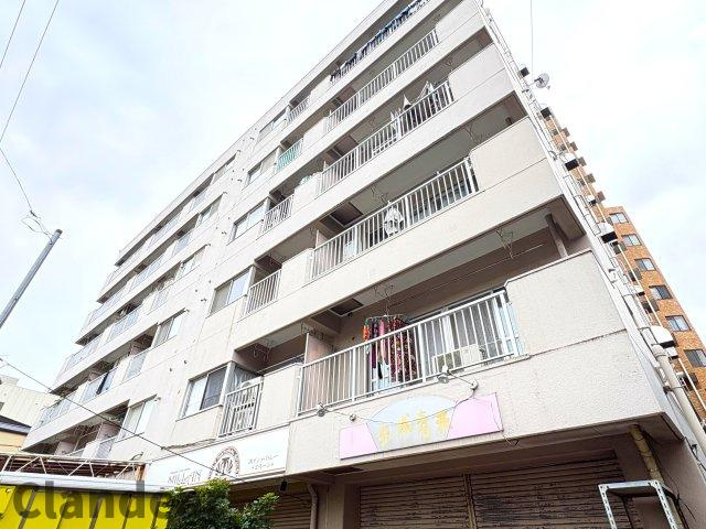 お花茶屋ダイヤモンドマンションの外観|ドキドキの新生活も、安心してスタート。ぴったりの住まいを見つけませんか？クランディアが一緒に住まい選びをサポートします‼　まずは、お気軽にお問合せください　＃クランディア
