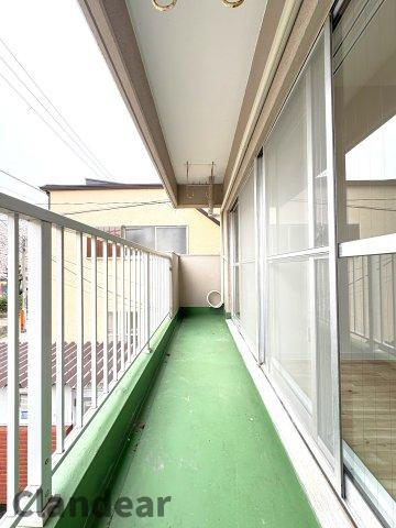 お花茶屋ダイヤモンドマンションのバルコニー|ドキドキの新生活も、安心してスタート。ぴったりの住まいを見つけませんか？クランディアが一緒に住まい選びをサポートします‼　まずは、お気軽にお問合せください　＃クランディア