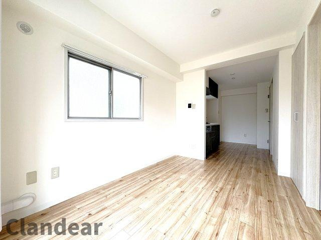 お花茶屋ダイヤモンドマンションの洋室|ドキドキの新生活も、安心してスタート。ぴったりの住まいを見つけませんか？クランディアが一緒に住まい選びをサポートします‼　まずは、お気軽にお問合せください　＃クランディア